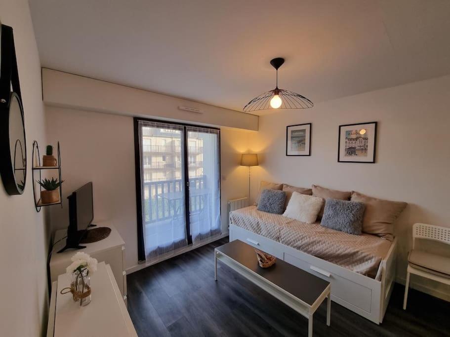 Cosy Plage-Acces Prive A La Mer Cabourg Exterior photo