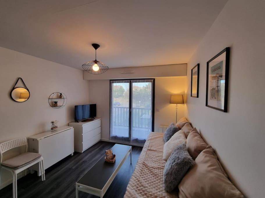 Cosy Plage-Acces Prive A La Mer Cabourg Exterior photo